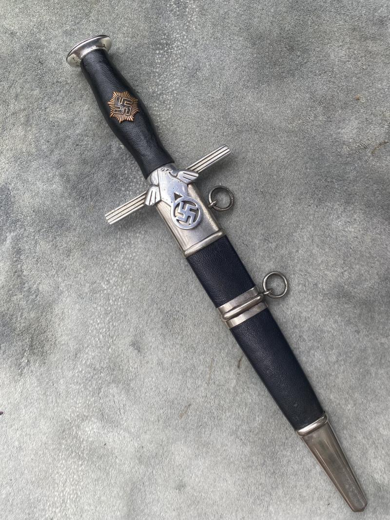 UNIQUE, NAMED RLB OFFICERS 2nd Pattn. DRESS DAGGER.