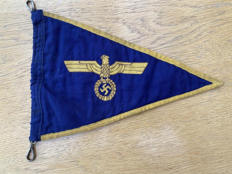 THIRD REICH NAVAL OFFICERS CAR PENNANT IN MINT CONDITION.