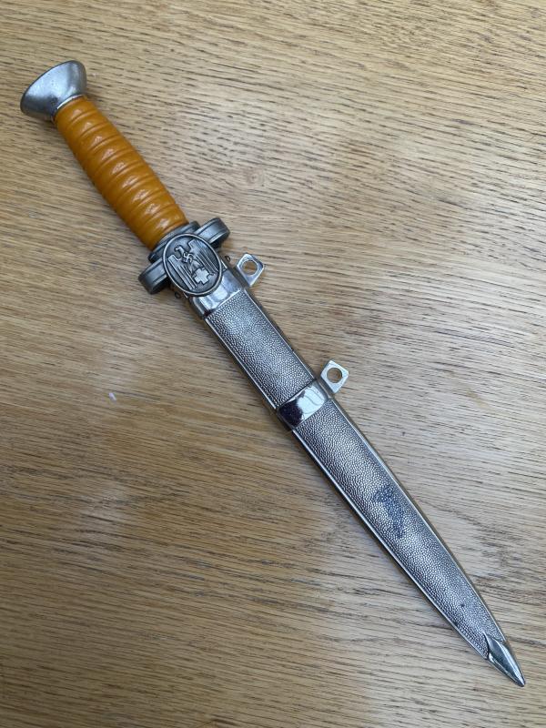 THIRD REICH RED CROSS OFFICERS DRESS DAGGER.