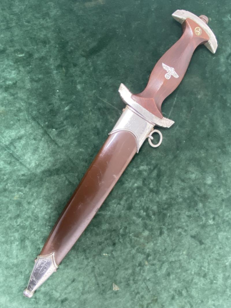 A NEAR MINT RZM PERIOD SA DAGGER BY Artur.Schuttlehofer.