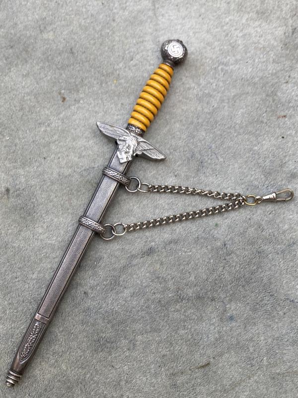 A BEAUTIFUL 9” MINIATURE 2nd LUFTWAFFE DAGGER BY ALCOSO.