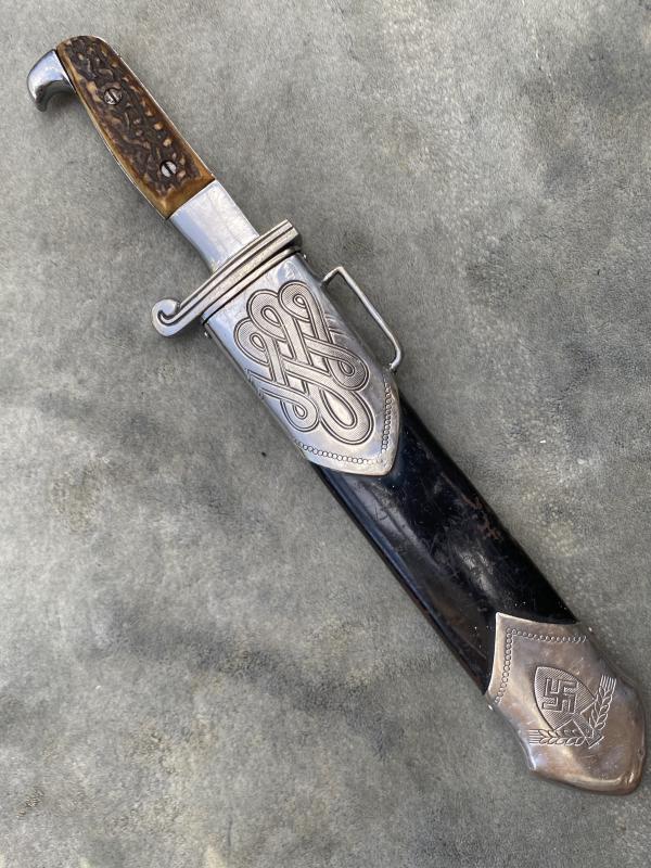 “SPECIAL OFFERING” - EARLY RAD HEWER BY CARL EICKHORN.