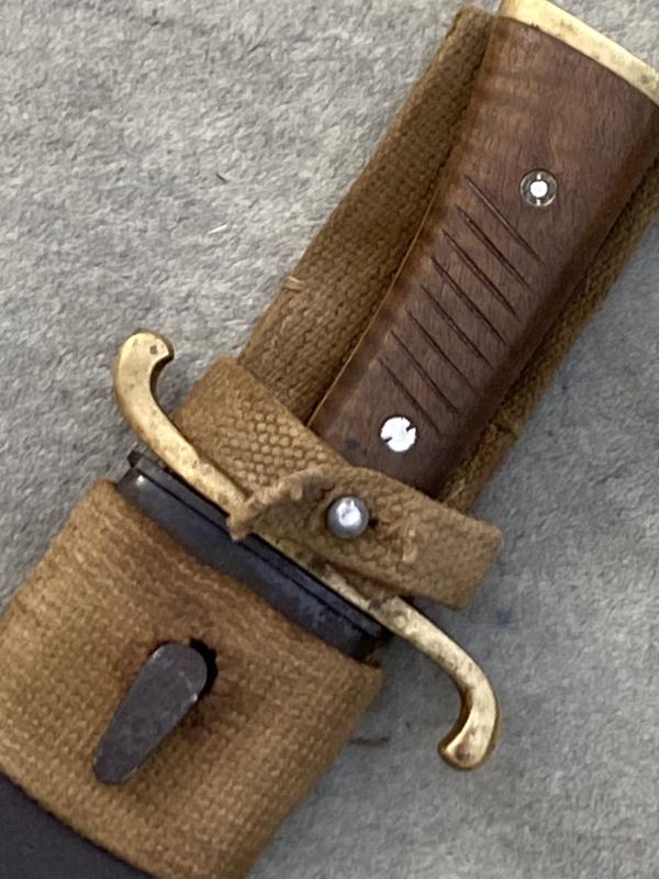 A RARE LUFTWAFFE BOMBER CREW SURVIVAL MACHETE COMPLETE WITH TROPICAL FROG!.