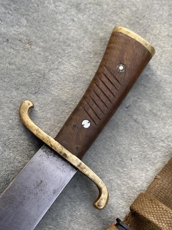 A RARE LUFTWAFFE BOMBER CREW SURVIVAL MACHETE COMPLETE WITH TROPICAL FROG!.