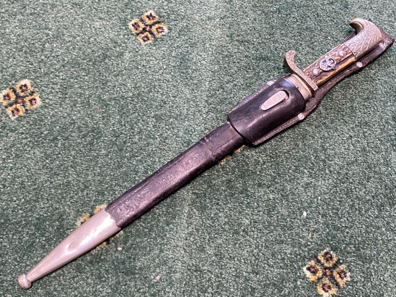 “SPECIAL OFFERING”  LONG THIRD REICH POLICE BAYONET WITH FROG BY WKC.