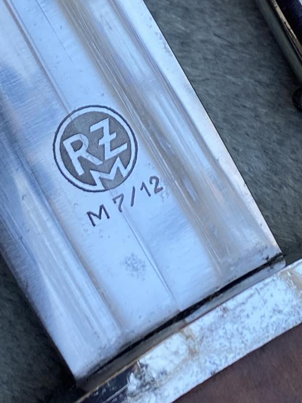 A VIRTUALLY MINT EXAMPLE OF A RZM PERIOD SA DAGGER BY Weyersberg Max Waffenfabrik. WITH FULL TRIPLE HANGER!