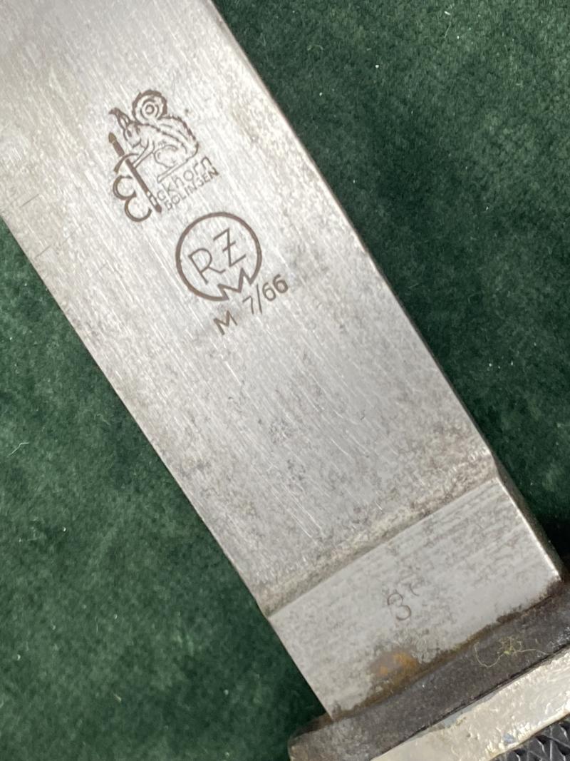 AN EICKHORN DOUBLE MARKED HJ DAGGER.
