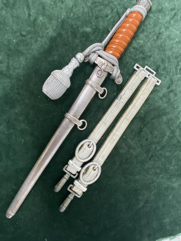 AN ABSOLUTELY STONE MINT ARMY DAGGER & HANGERS/KNOT BY EICKHORN.