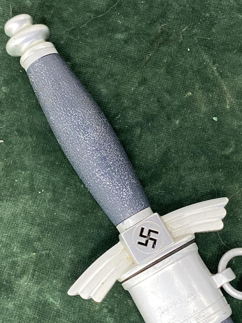 AN ALL ALUMINIUM NSFK FLYERS KNIFE BY HELBIG.