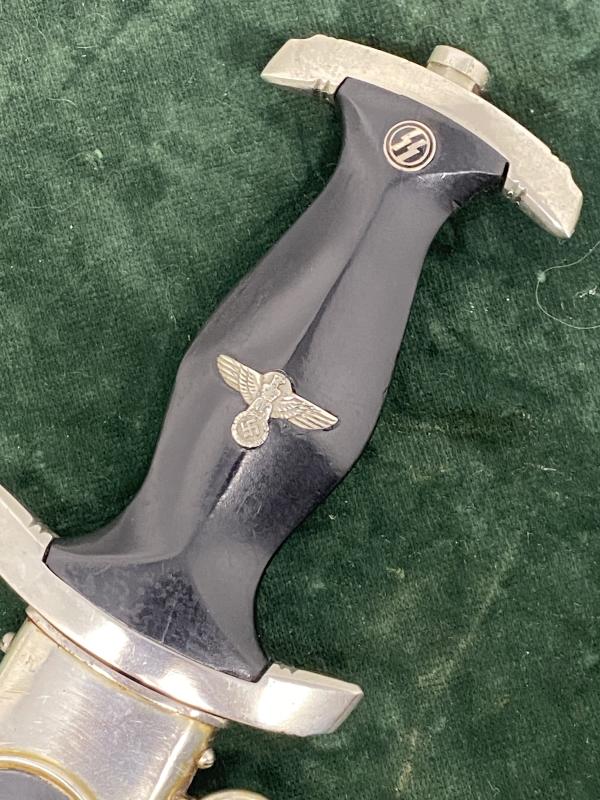AN EARLY SS ‘33 DAGGER BY HAMMESFAR WITH HANGER.