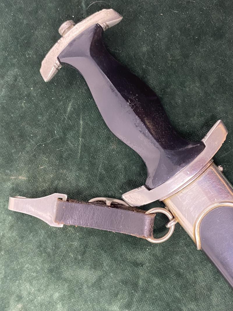 AN EARLY SS ‘33 DAGGER BY HAMMESFAR WITH HANGER.