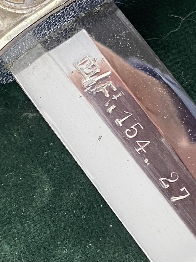 AN EARLY ALL NICKEL LUFTWAFFE 1st PATTN WITH UNIT MARKED BLADE.