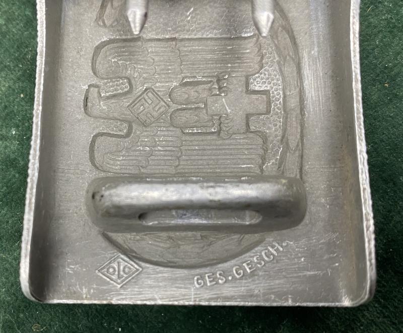 RARE THIRD REICH RED CROSS MANS BELT AND BUCKLE.