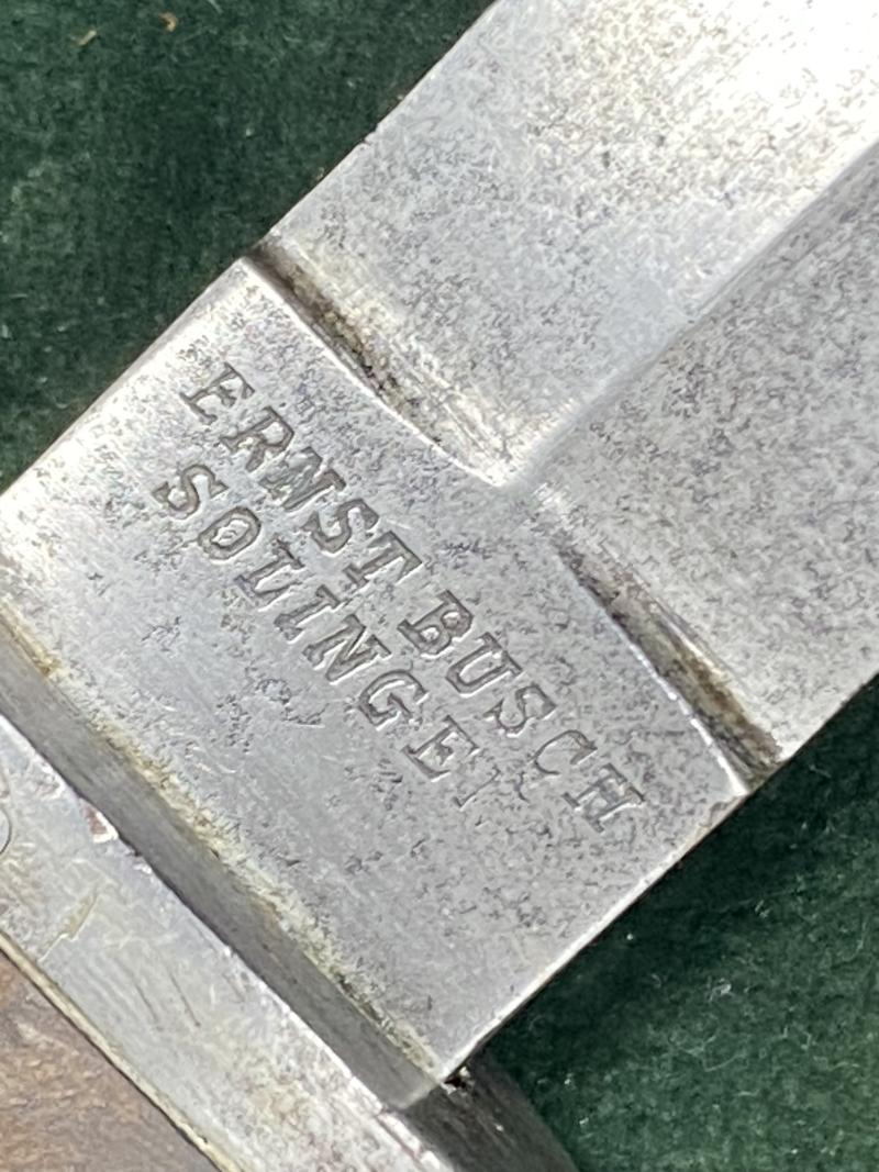 WW1 IMPERIAL GERMAN FIGHTING KNIFE- AS PICTURED IN THE BOOK!!