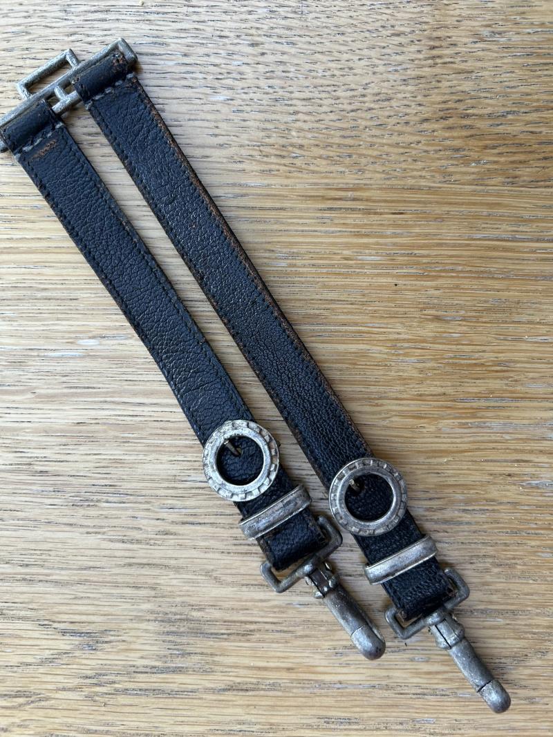 A SUPERB SET OF TENO OFFICERS LEATHER HANGERS!!!