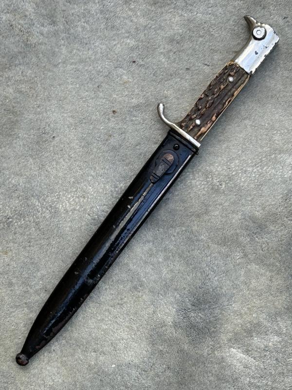 A SHORT THIRD REICH DRESS BAYONET WITH STAG GRIPS RARE DISTRIBUTOR.