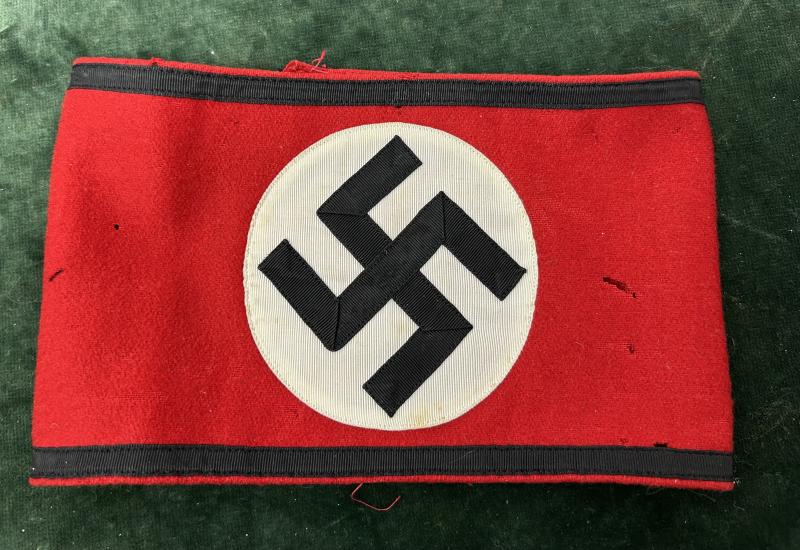 THIS IS THE SS ARMBAND EVERYONE WANTS!!