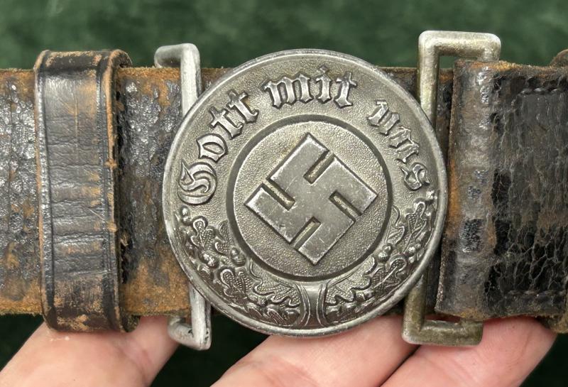 THIRD REICH POLICE OFFICER SERVICE BELT WITH BUCKLE.