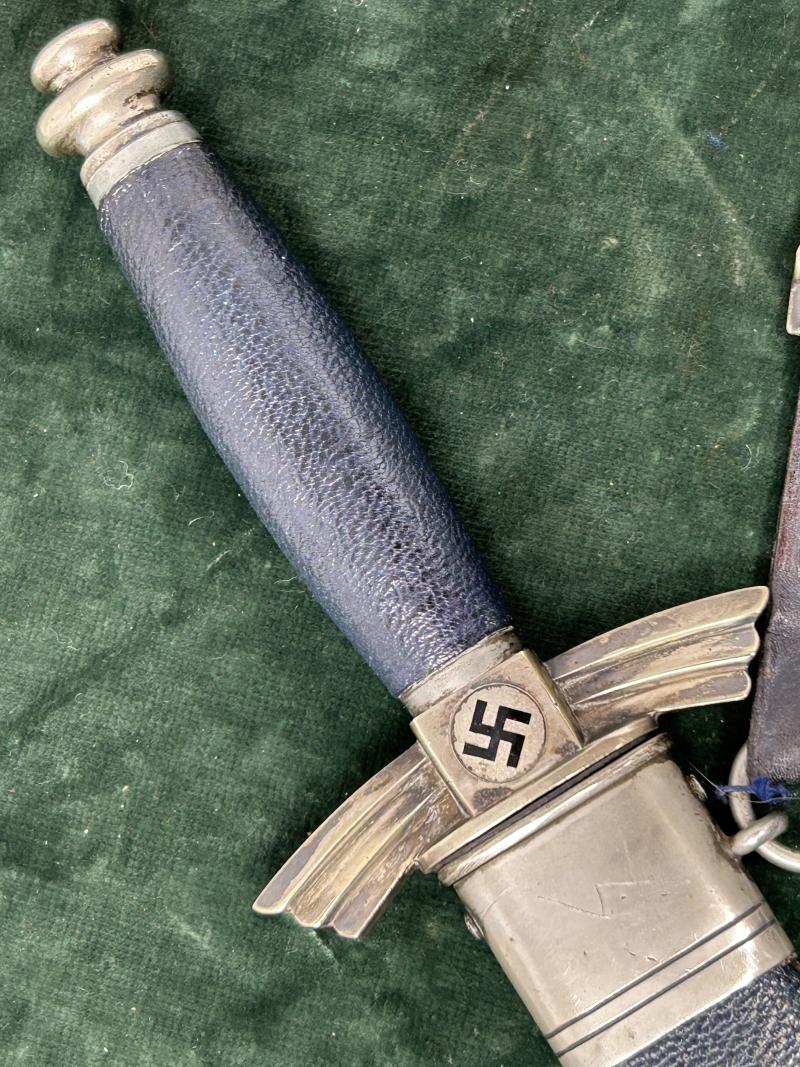 A NUMBERED AND PERSONALISED NSFK FYLERS DAGGER IN EXCEPTIONAL CONDITION.