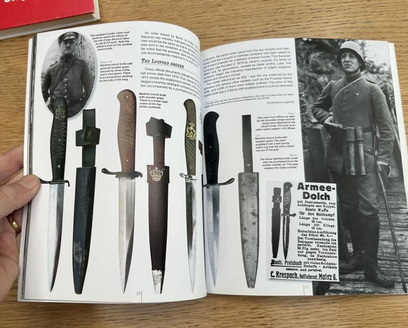 SOFTBACK - ‘GERMAN COMBAT KNIVES 1914-1945.