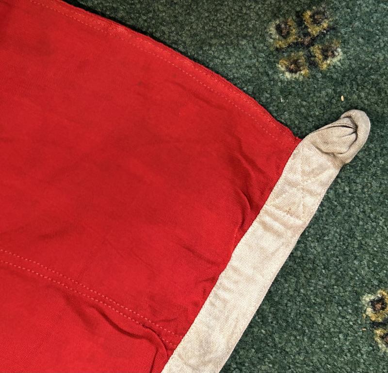 A LARGE AND UNUSUAL KREIGSFLAG.
