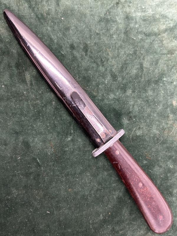 RARE CLOSE COMBAT/BOOT KNIFE BY PUMA.