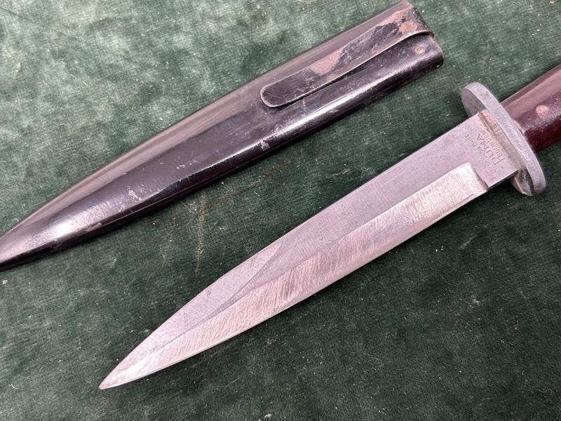 RARE CLOSE COMBAT/BOOT KNIFE BY PUMA.