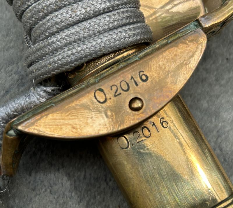 AN EXCELLENT EXAMPLE OF A THIRD REICH/WEIMAR OFFICERS NAVAL SWORD.