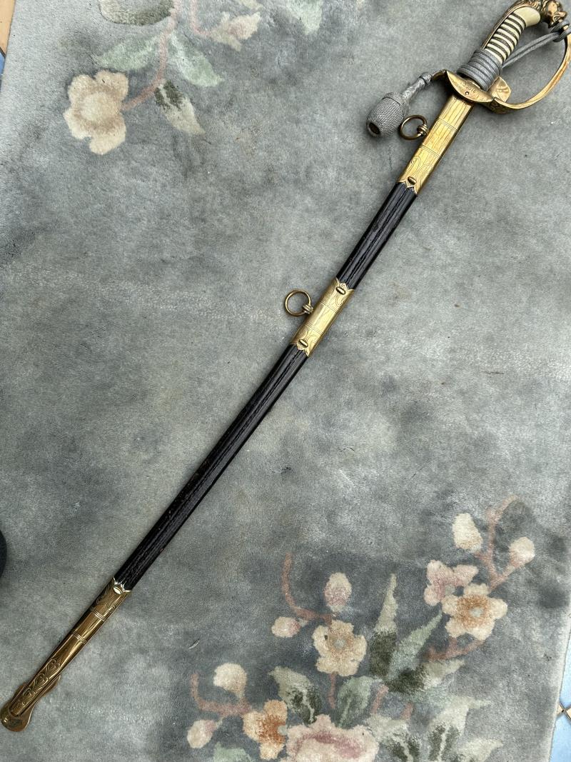 AN EXCELLENT EXAMPLE OF A THIRD REICH/WEIMAR OFFICERS NAVAL SWORD.
