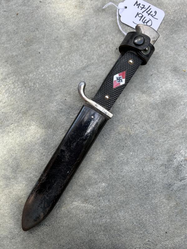 HITLER YOUTH DAGGER DATED 1940.