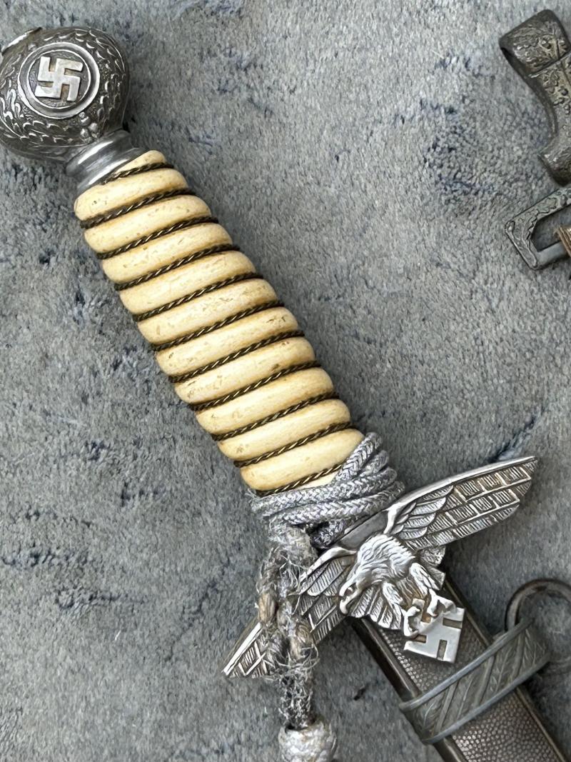 A LUFTWAFFE 2nd Pattn WITH STRAPS AND KNOT BY VERY RARE MAKER FREDERICUS