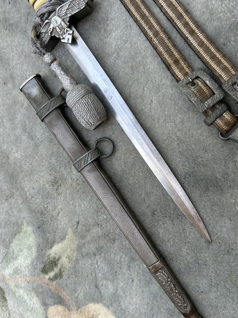 A LUFTWAFFE 2nd Pattn WITH STRAPS AND KNOT BY VERY RARE MAKER FREDERICUS
