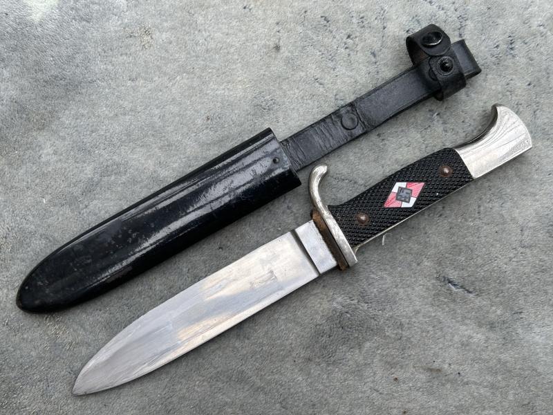 A NEAR MINT EXAMPLE OF HITLER YOUTH DAGGER BY EICKHORN 1941.