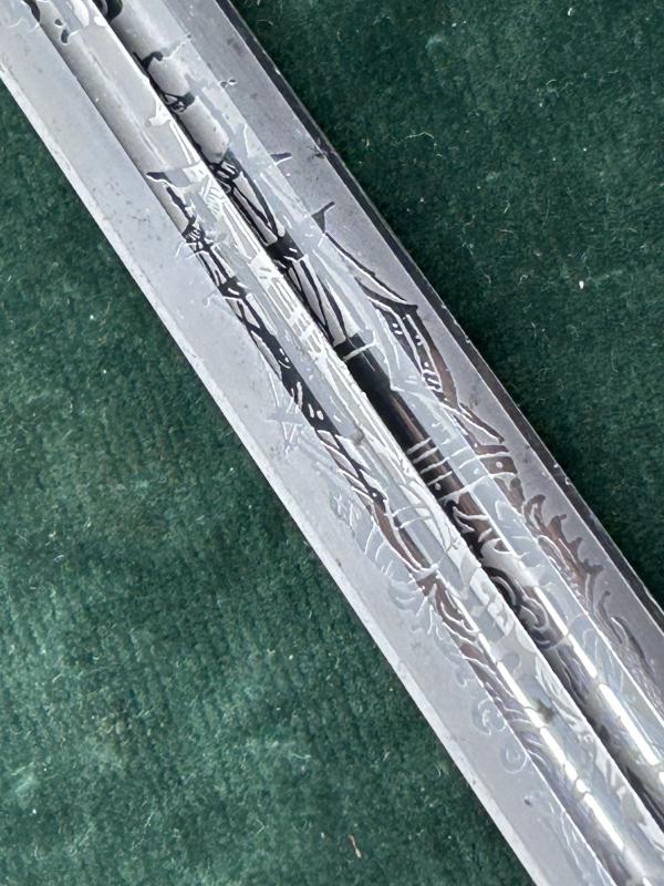 THIS IS THE NAVY DAGGER ALL COLLECTORS WANT. ORANGE GRIP, GOLD PORTAPEE, HAMMERED SCABBARD AND SAILING SHIP ETCHED BLADE!!!