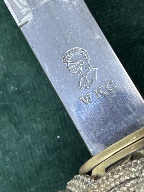 THIS IS THE NAVY DAGGER ALL COLLECTORS WANT. ORANGE GRIP, GOLD PORTAPEE, HAMMERED SCABBARD AND SAILING SHIP ETCHED BLADE!!!