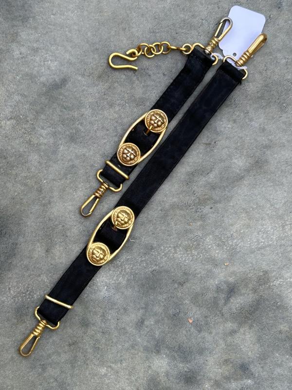 A VERY NICE SET OF KRIEGSMARINE DAGGER HANGERS/STRAPS.