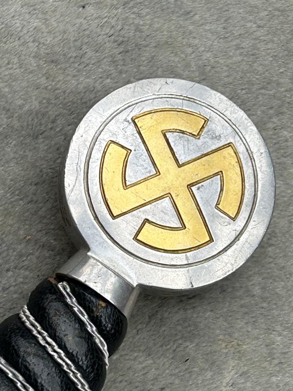 LUFTWAFFE OFFICERS PARADE SWORD.