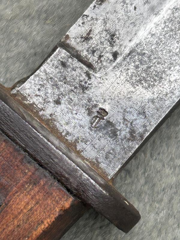 IMPERIAL GERMAN WW1 FIGHTING KNIFE.
