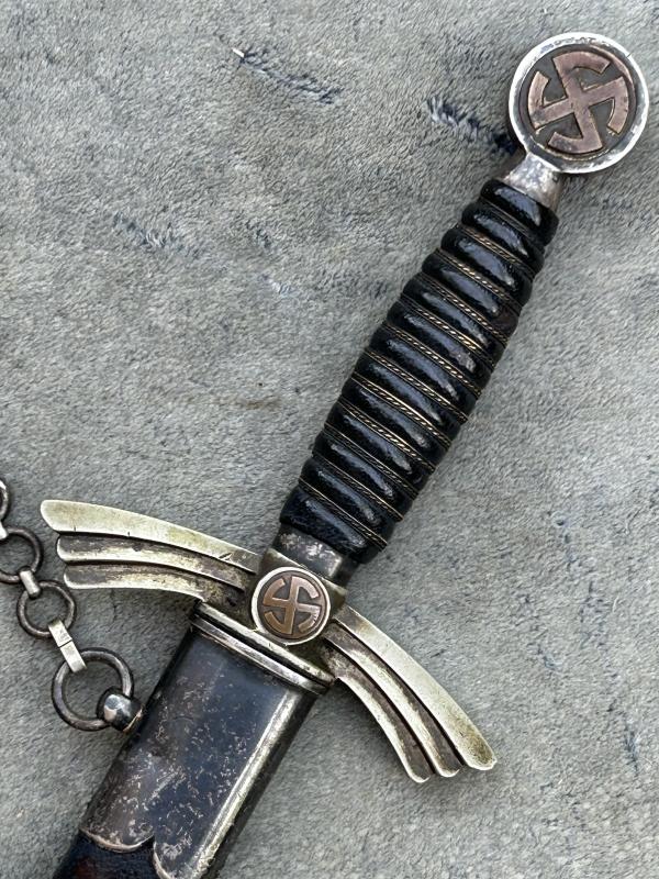 A TOTALLY UNCLEANED EARLY 1st Pattn LUFTWAFFE DAGGER BY ROBERT KLAAS.