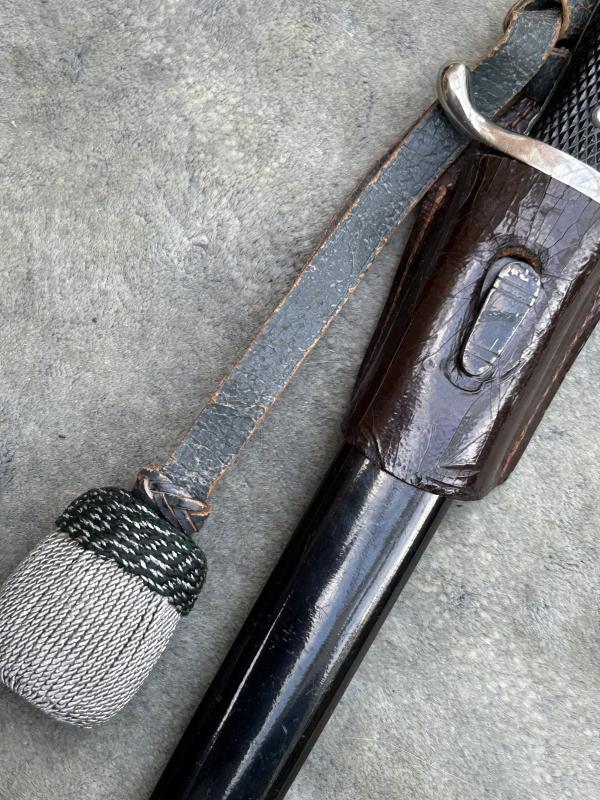 A SUPERB SHORT LUFTWAFFE ETCHED DRESS BAYONET BY KLAAS.