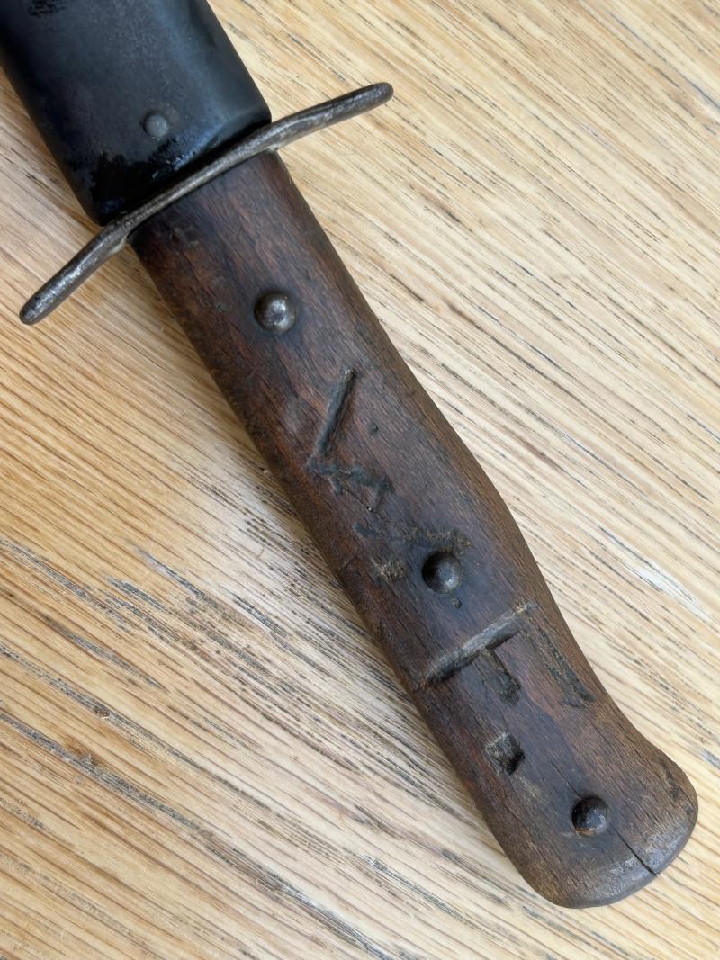 PERSONALISED LUFTWAFFE FIGHTING KNIFE.