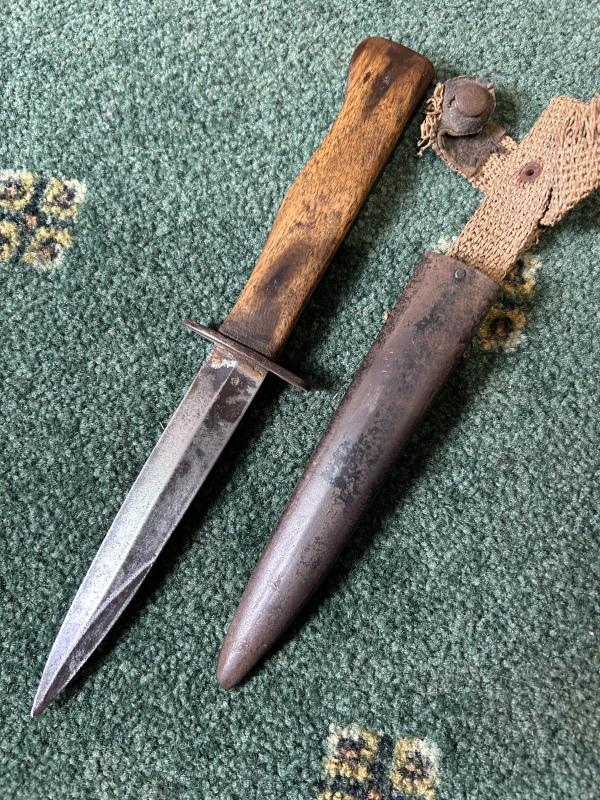 WW1 GERMAN TRENCH/FIGHTING KNIFE.