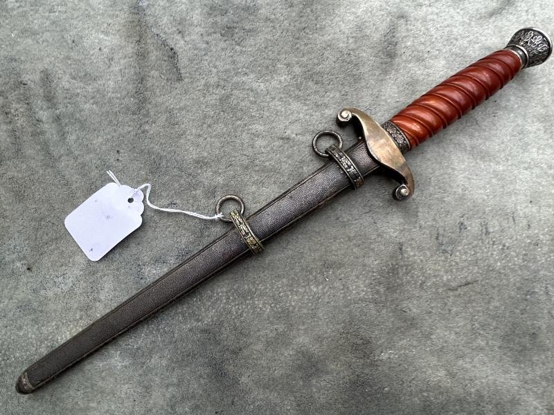 ARMY DAGGER WITH DEEP ORANGE GRIP!